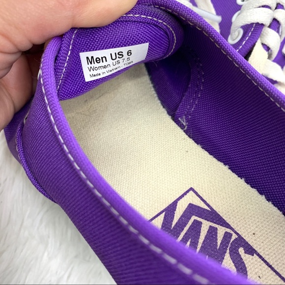 Purple vans women’s size 7.5 - Picture 4 of 7